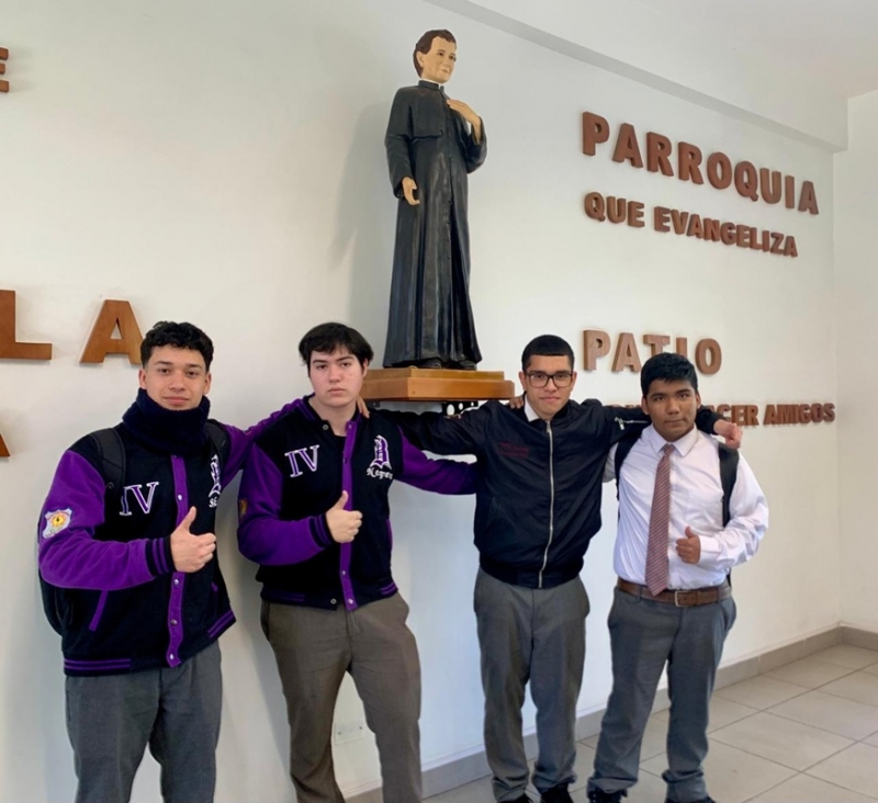 Centro de Alumnos de Salesianos Copiapó dona $100.000 a Cuartos Medios
